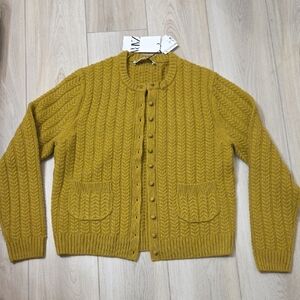 Zara 100% Wool Sweater Cardigan Green